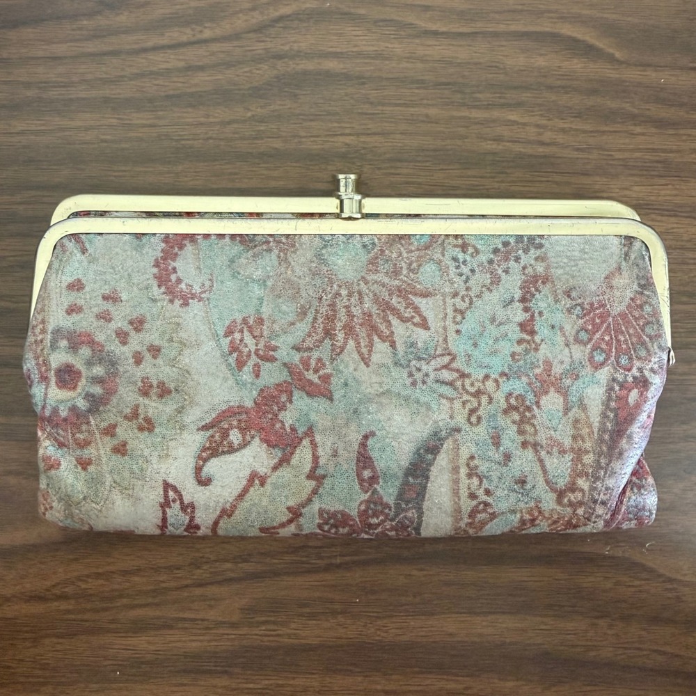 Hobo Paisley Floral Leather Kiss Lock Wallet Gold Frame Double Clutch Bag
